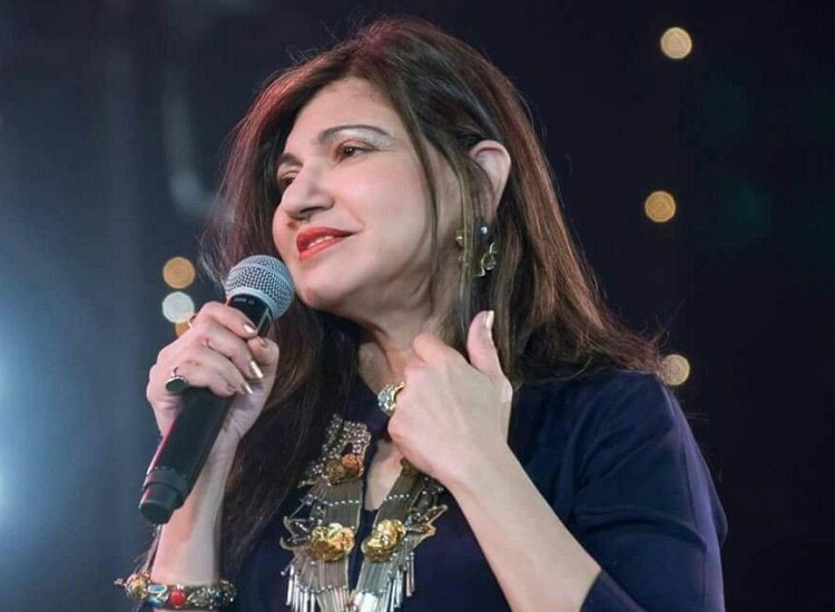 Top 5 Married Female Bollywood Singers